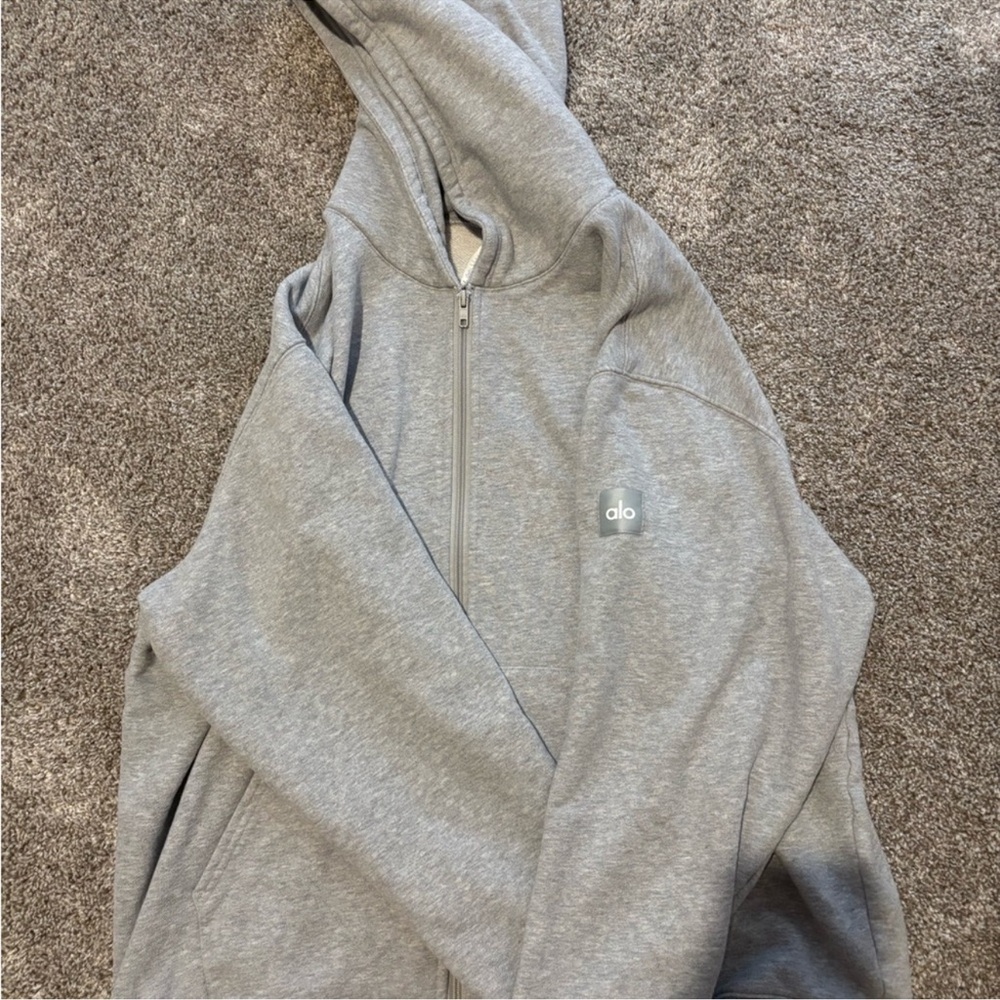 ALO Yoga Gray Zip-Up Hoodie